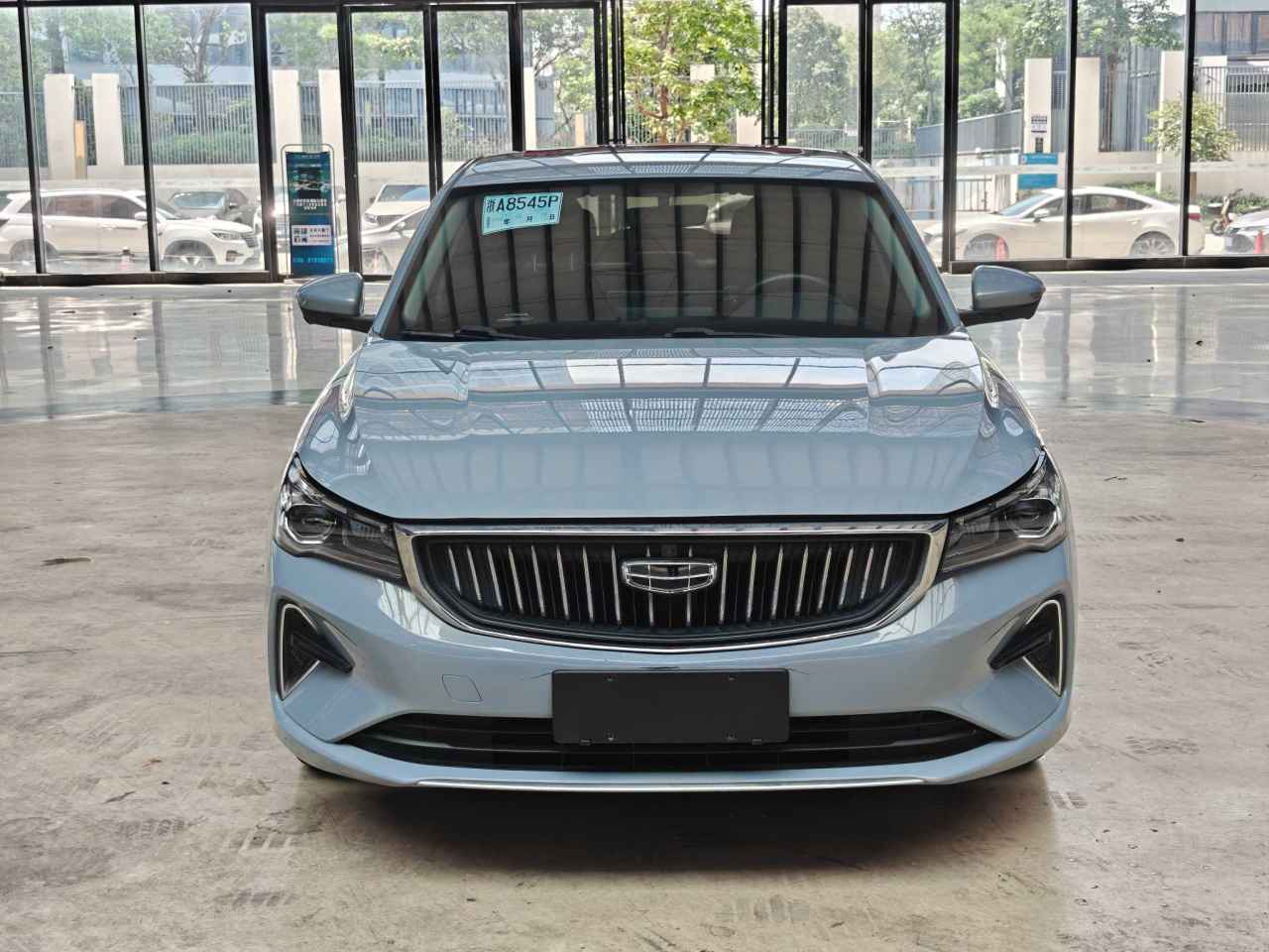 Geely Emgrand, 2024 год